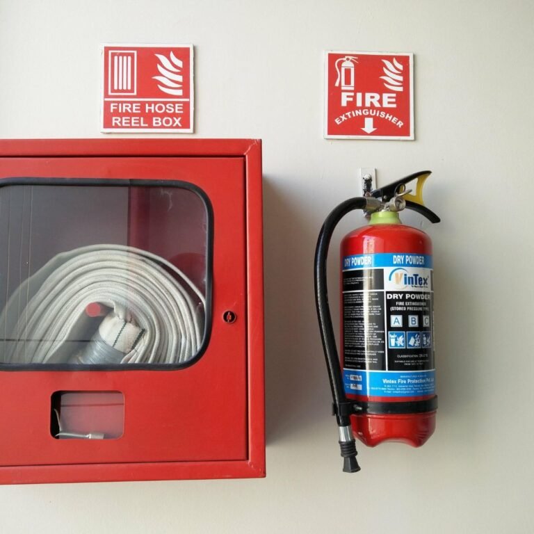 How to use Fire Extinguisher