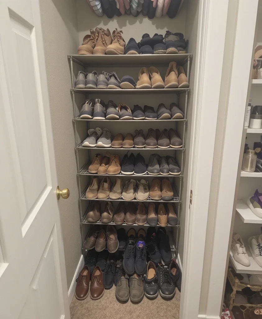 Small Closet Organization